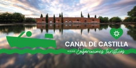 Embarcaciones turísticas en el Canal de Castilla en Palencia
